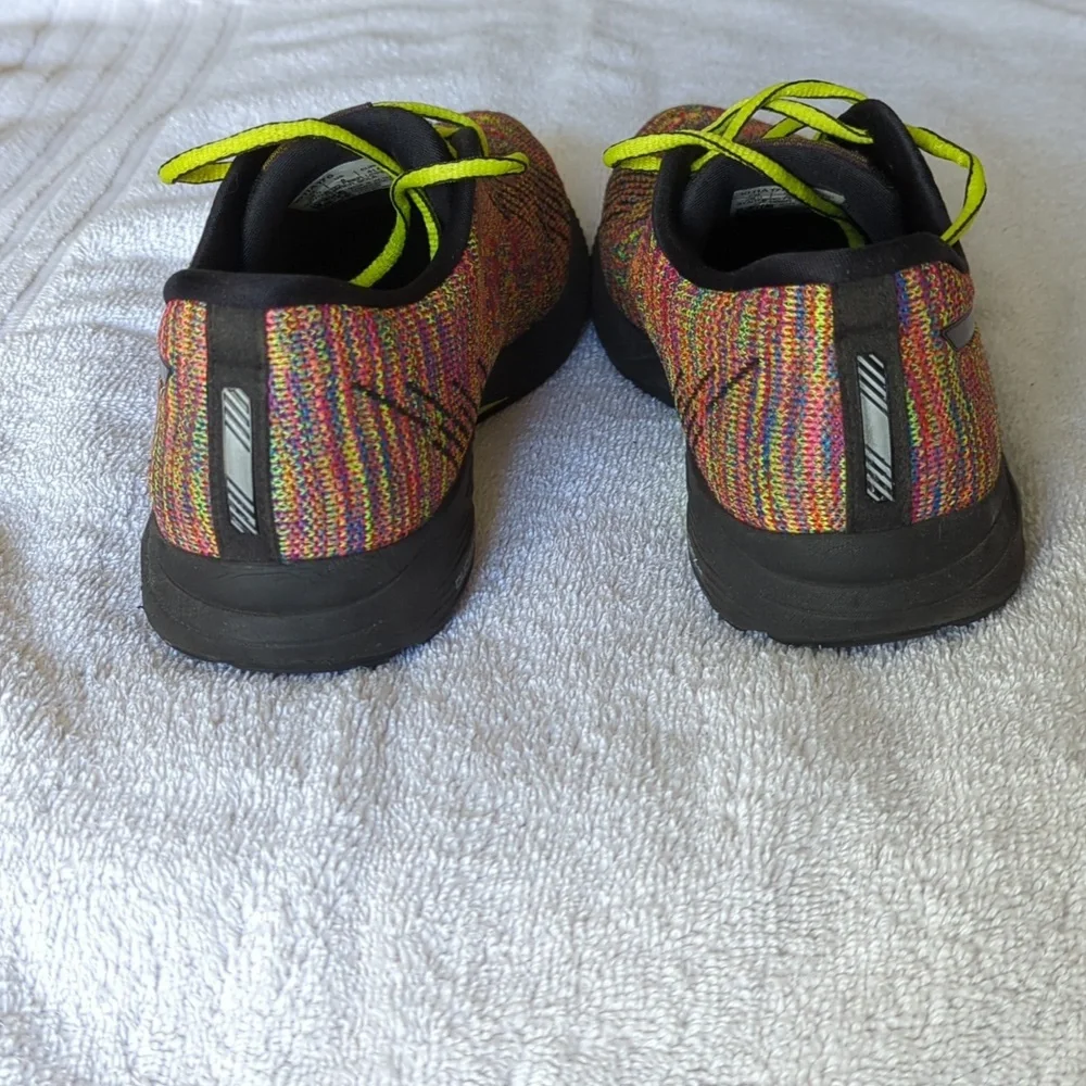 Asics trainers size 8 - Picture 2 of 4
